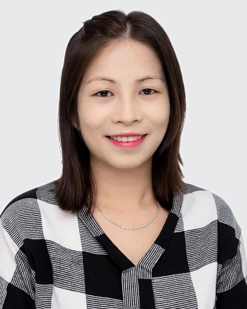 Huệ, Staf Efisiensi di Triumph International Vietnam